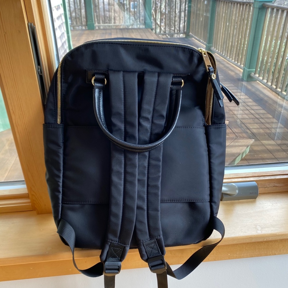 Allancia Backpack - Picture 2 of 6
